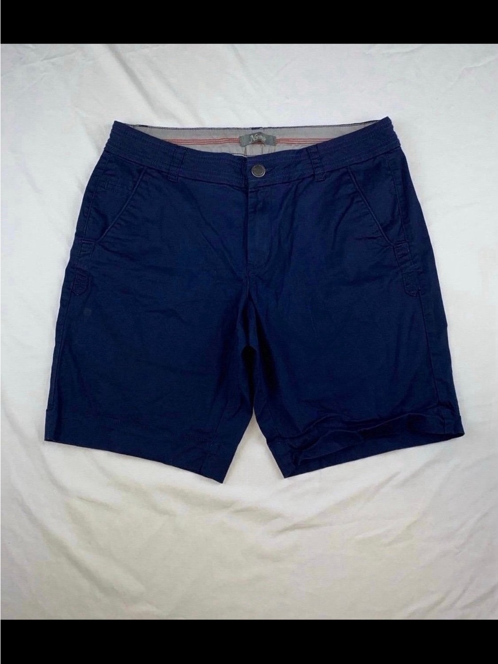 Shorts - Picture 1 of 6